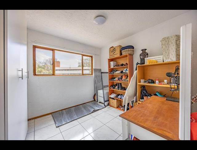 2 BEDROOM APARTMENT FOR SALE IN WATERKLOOF RIDGE